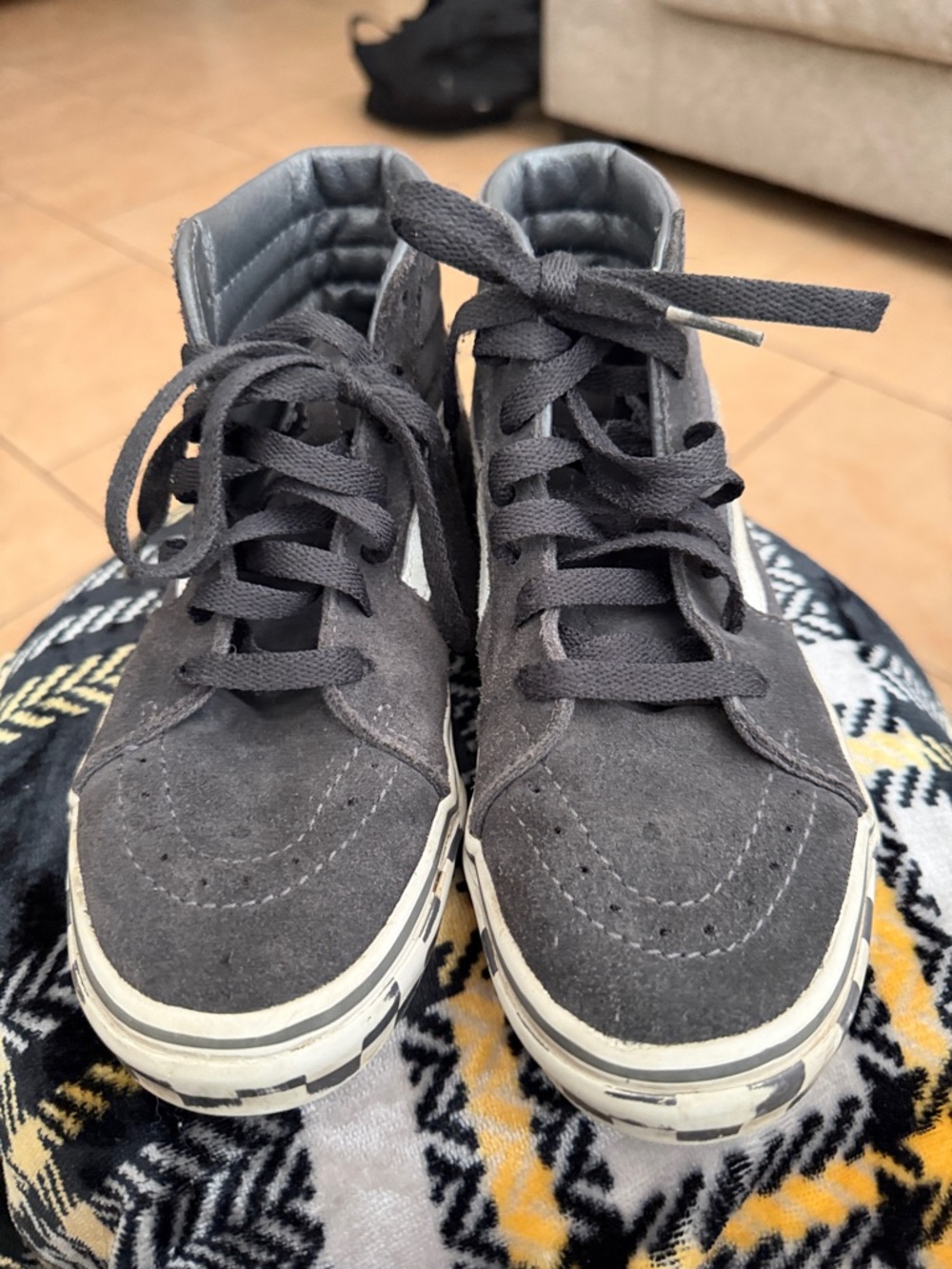 Used Vans Kids High-Top Sneakers in Charcoal Gray